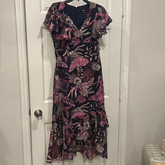 KENSIE Floral V-Neck Midi Dress - Picture 5 of 10